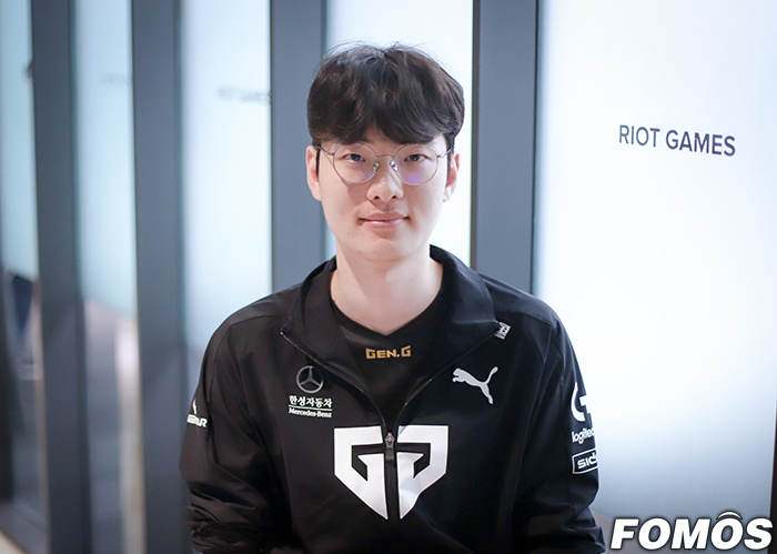 포모스 [LCK] 라스칼 다음 주에 있는 T1전 이번만은, 이번에는 꼭 이기고 싶다 [LCK] 라스칼 다음 주에 있는 T1전 이번만은, 이번에는 꼭... 