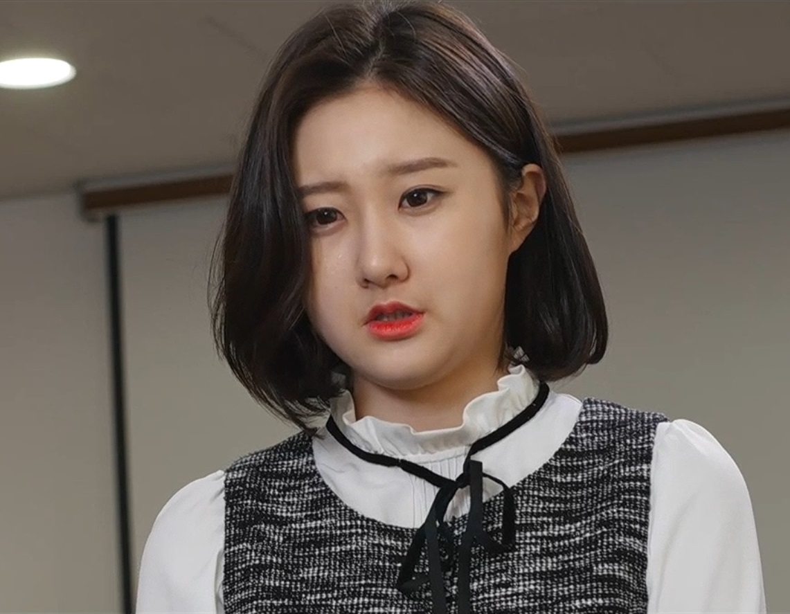포모스 에로 배우인데 이여자 개이쁜데 이름아시는분 0 | Hot Sex Picture