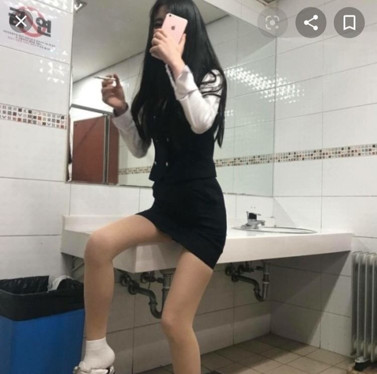 포모스 발랑까진 여고딩 화장실 셀카