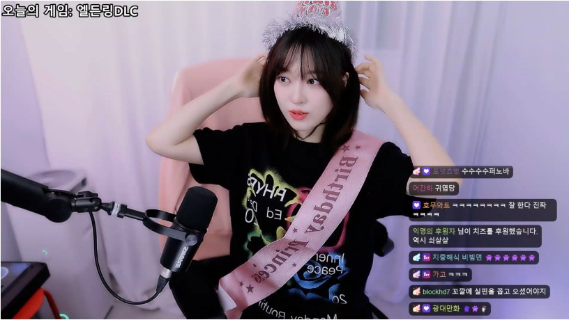 이 여캠 댄스 리액션 하는 거 오랜만에 보네