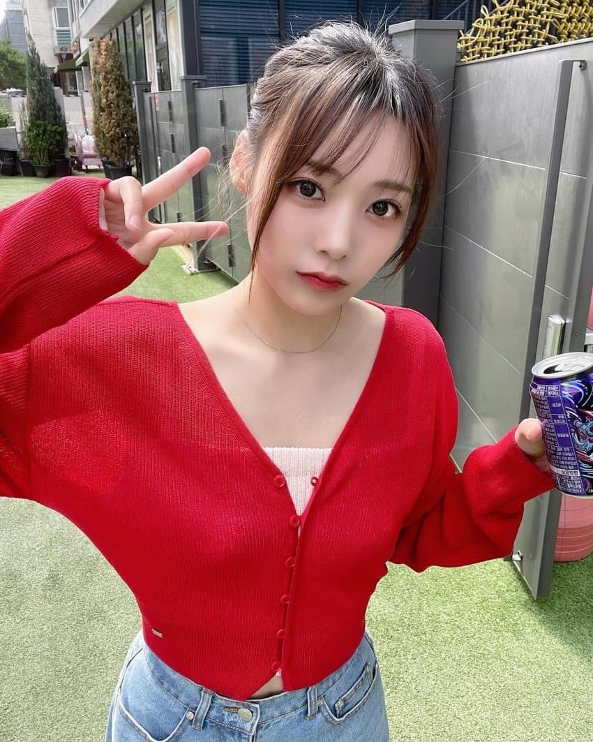 QWER 보컬 이시연 오늘자 인스타