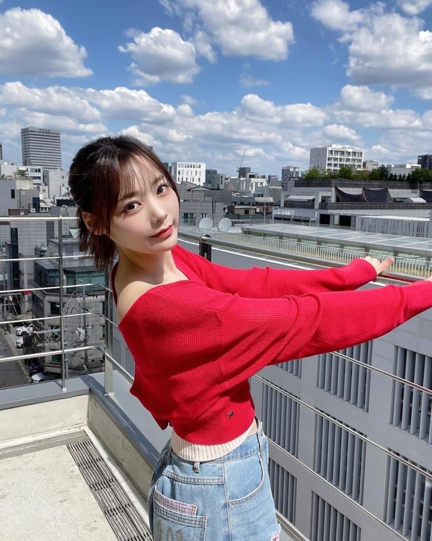 QWER 보컬 이시연 오늘자 인스타