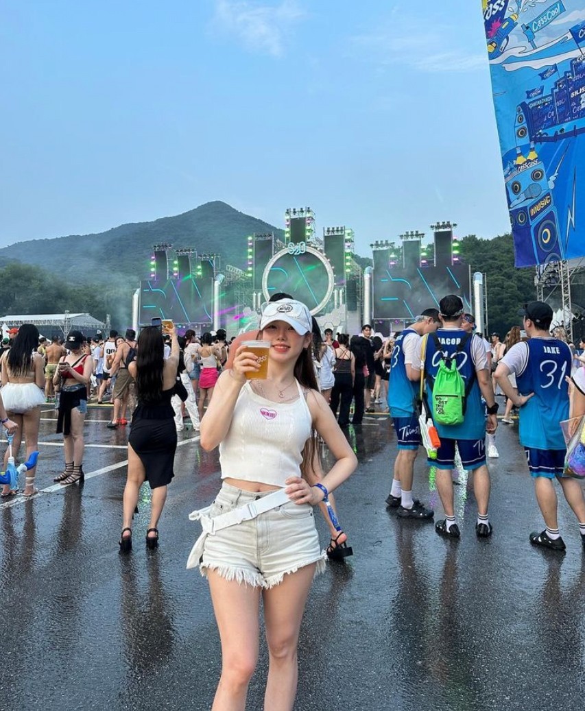 송크란 페스티벌에 간 주보리