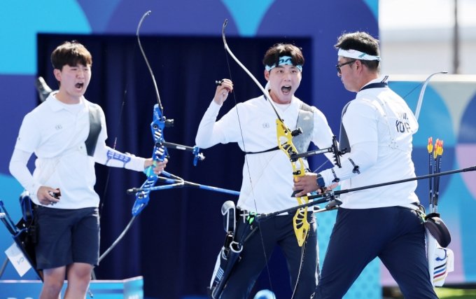 제101호 남자양궁단체.jpg (스압)1호부터 100호까지, 우리나라의 금메달 계보 - 2편