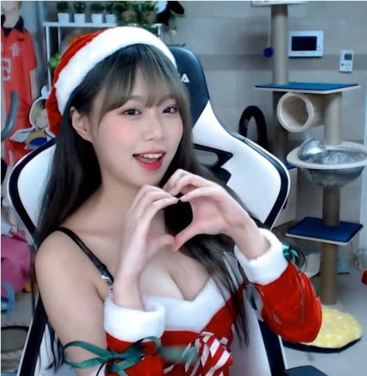 억까 거르고 솔직히 섹시한 거 맞음.. ㄹㅇ