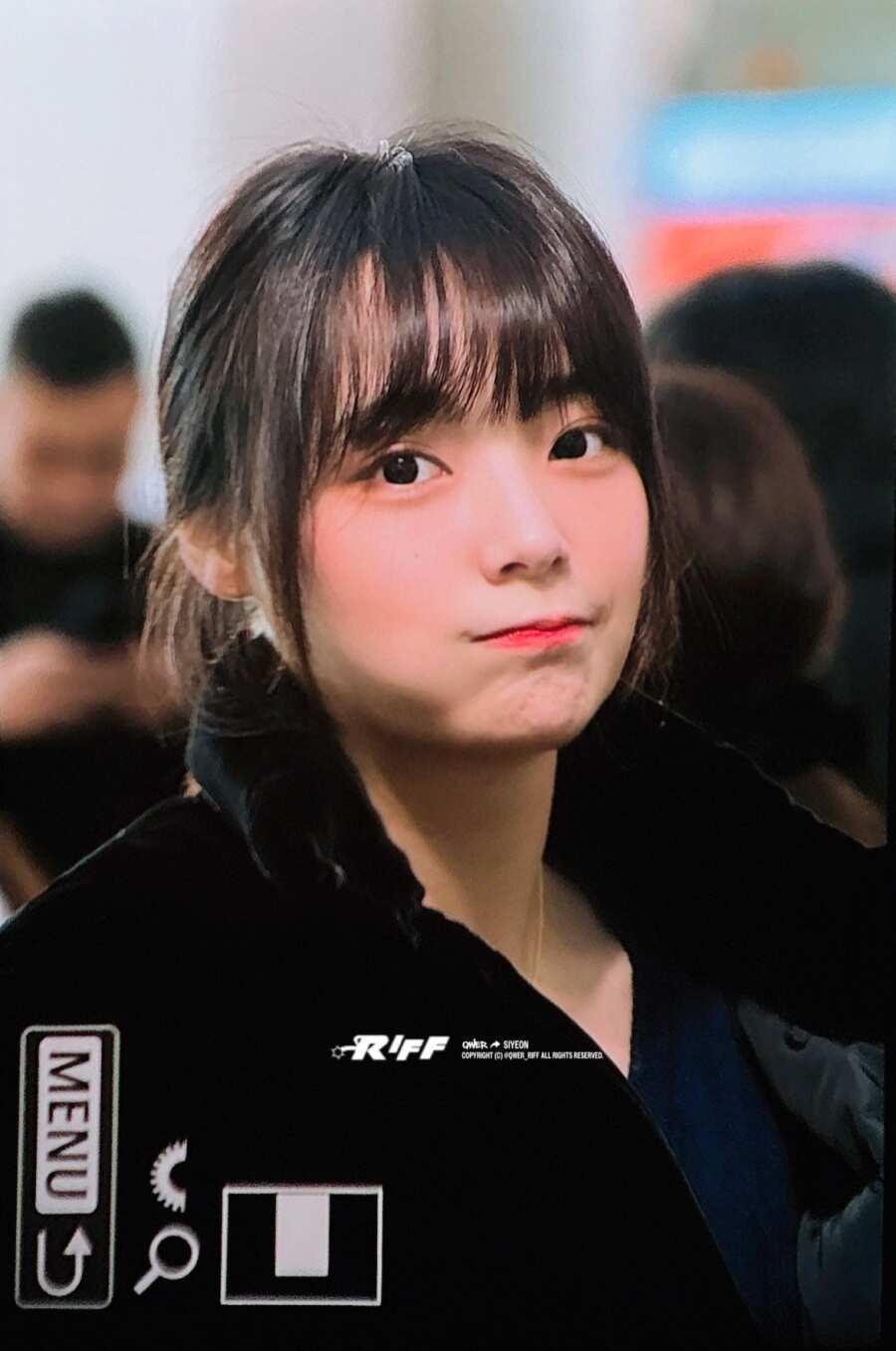 오늘자 'QWER' 시요밍 공항 미모
