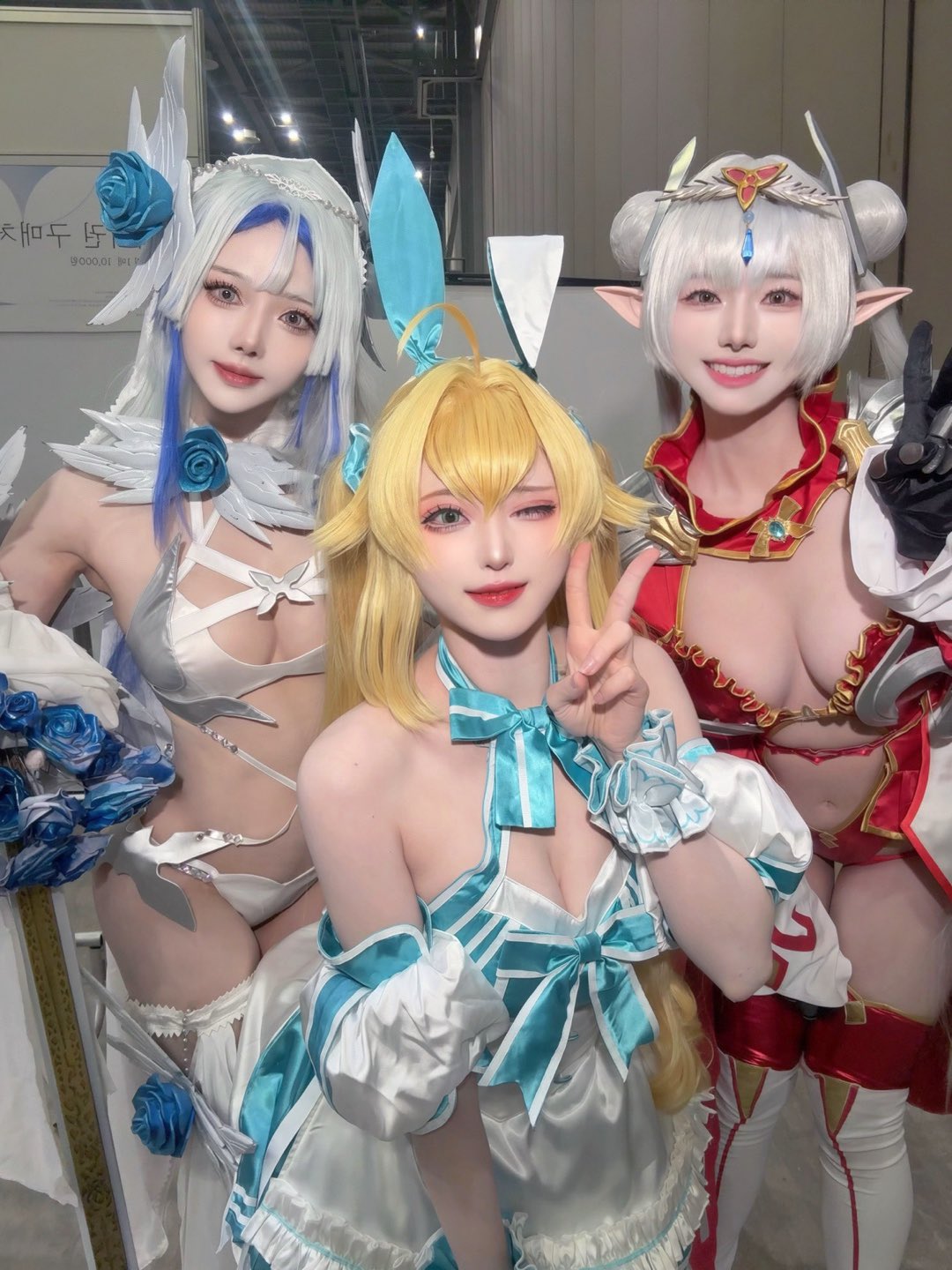 여캠은 취미생활로 한다는 코스프레 누나들