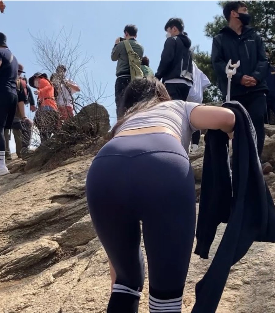 1747121085907057.jpg