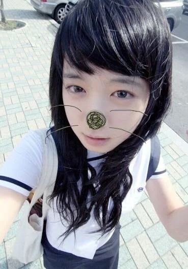 1760064633710684.webp