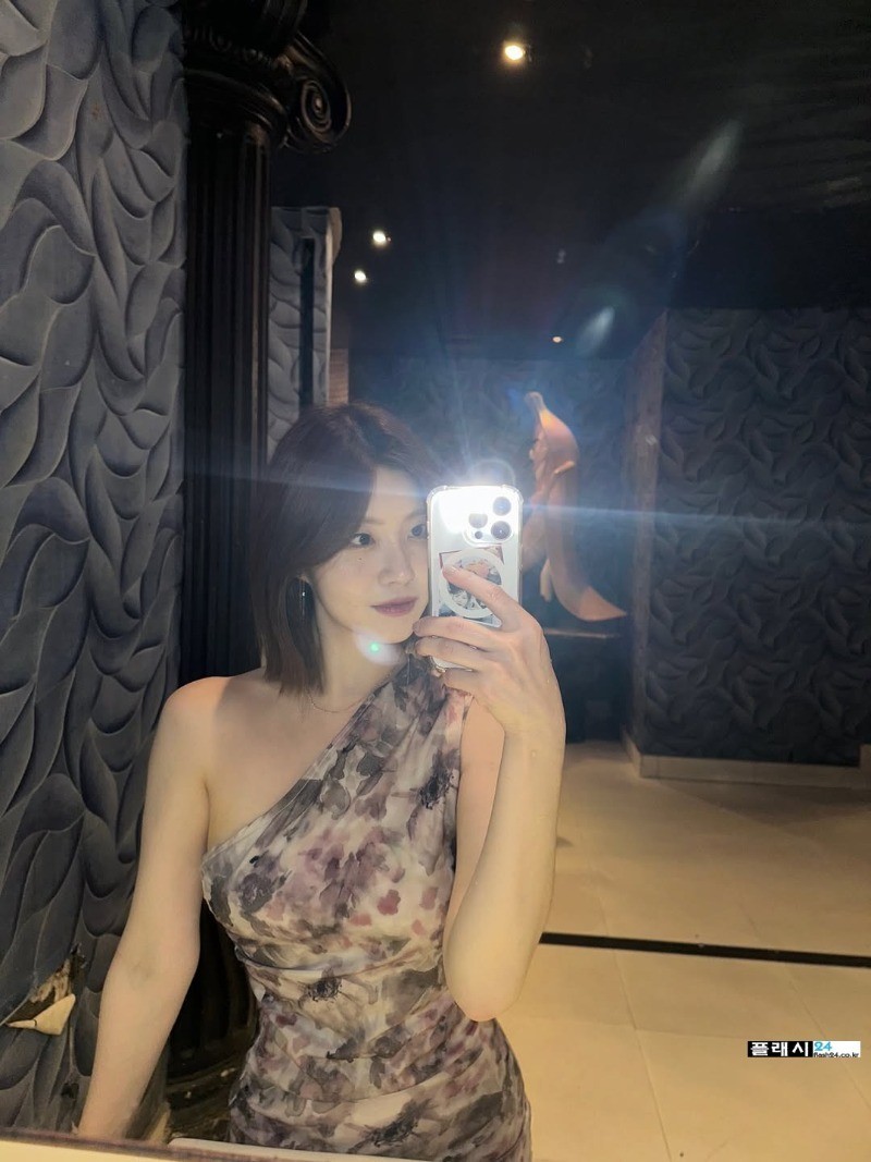 육덕의 몸매를 자랑하는 유진