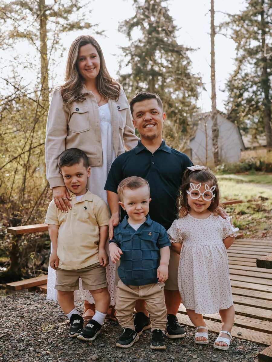 인스타에 올라온 한 외국인 가족 사진 논란