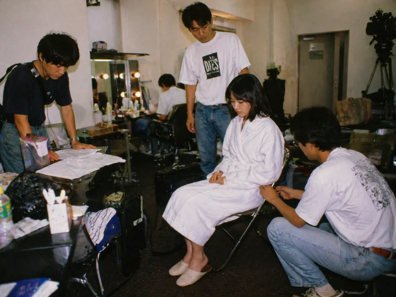 90년대 일본 av 촬영 현장 ㄷㄷ