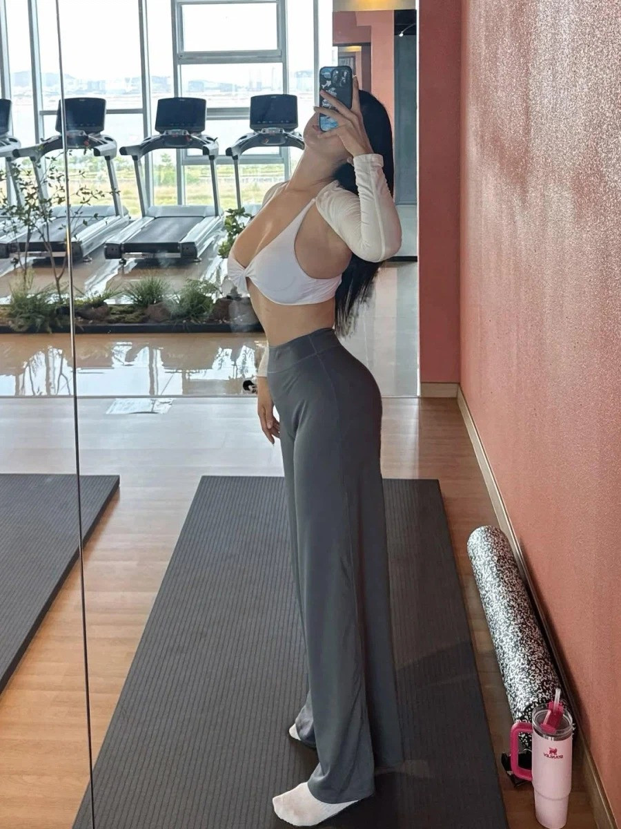 흔한 요가녀 몸매