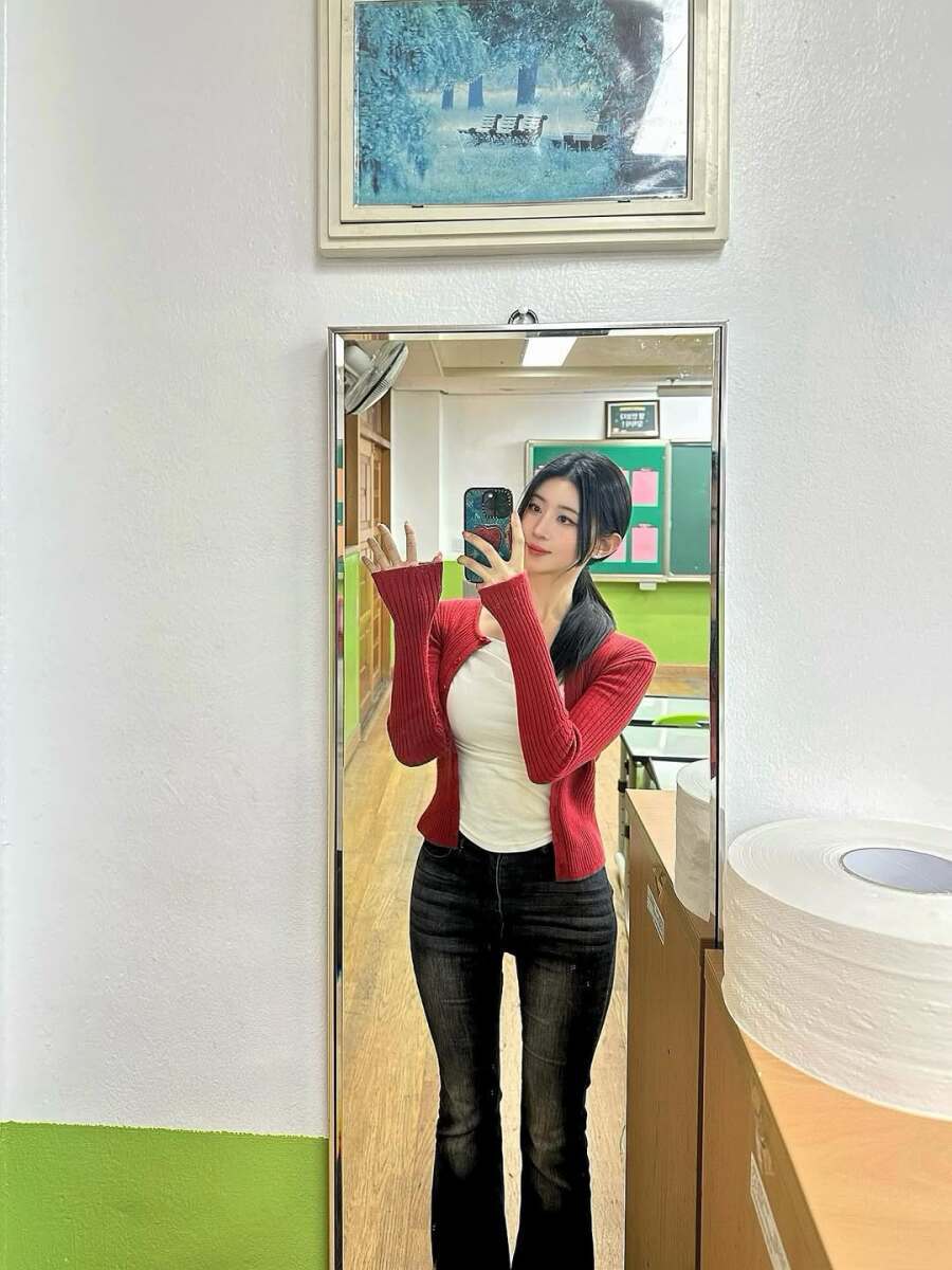 1779103735337223.jpg